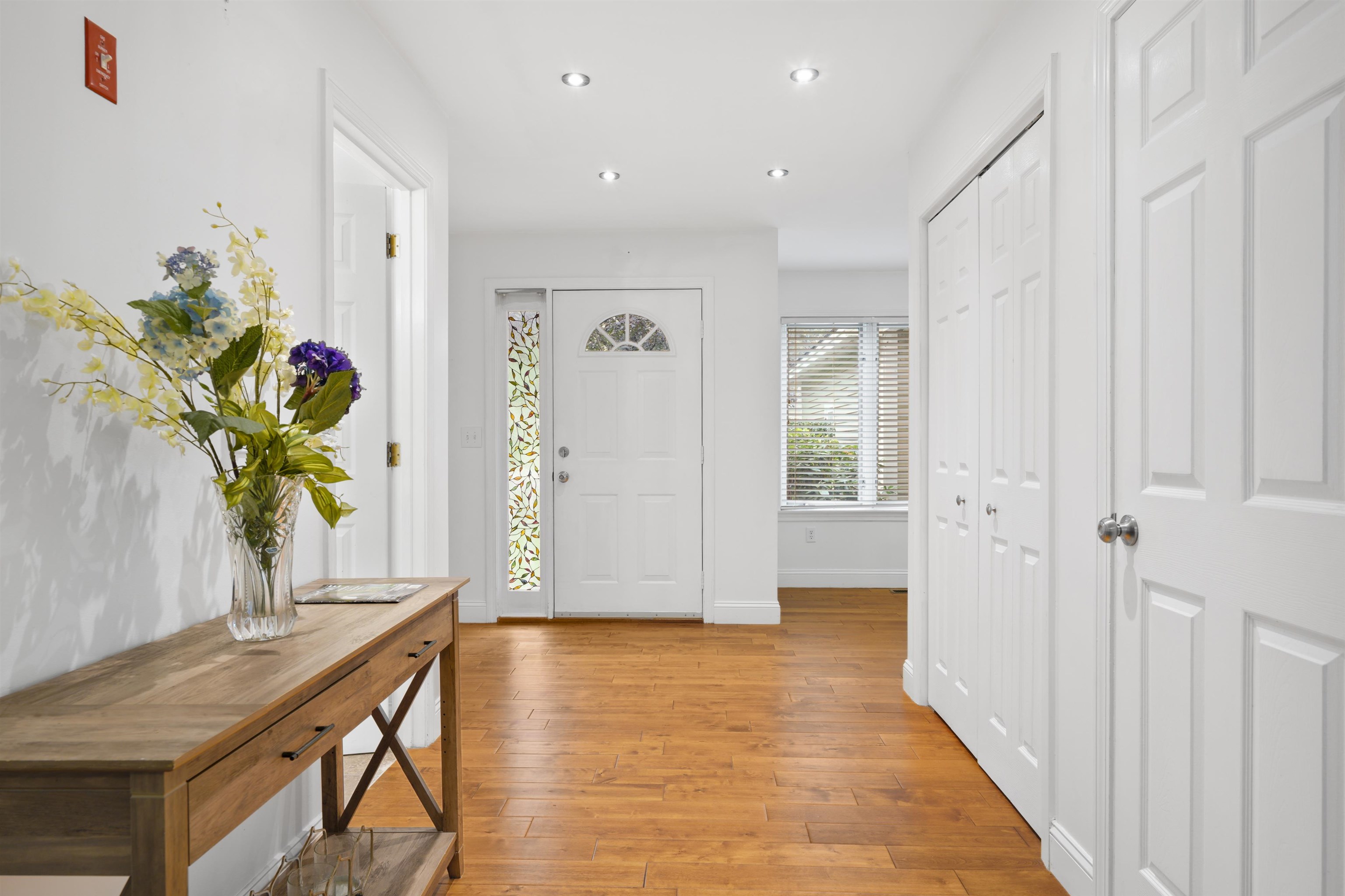 Homes for sale in Nashua, NH | 5 Chatfield Dr, Nashua, NH 03063 | MLS# 5066273