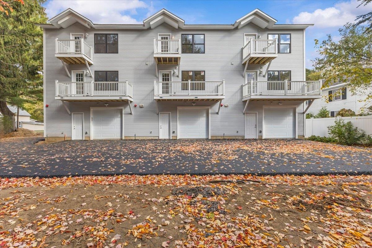 Homes for sale in Essex Junction, VT | 162 West St #1, Essex Junction, VT 05452 | MLS# 5066286