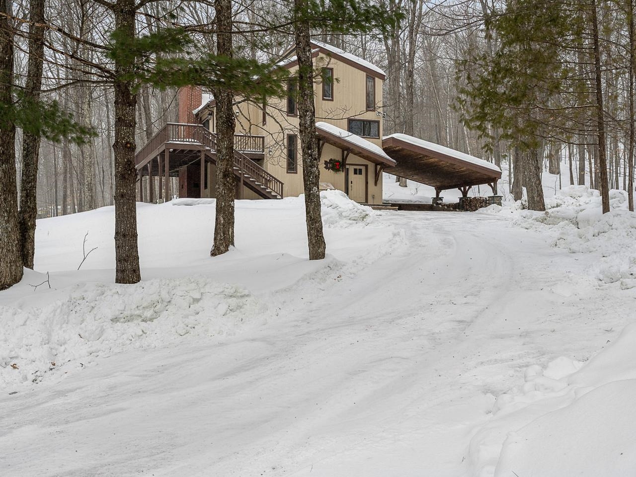 Homes for sale in Stowe, VT | 185 Maple Rd, Stowe, VT 05672 | MLS# 5066300