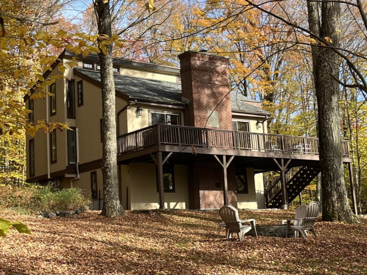 Homes for sale in Stowe, VT | 185 Maple Rd, Stowe, VT 05672 | MLS# 5066300