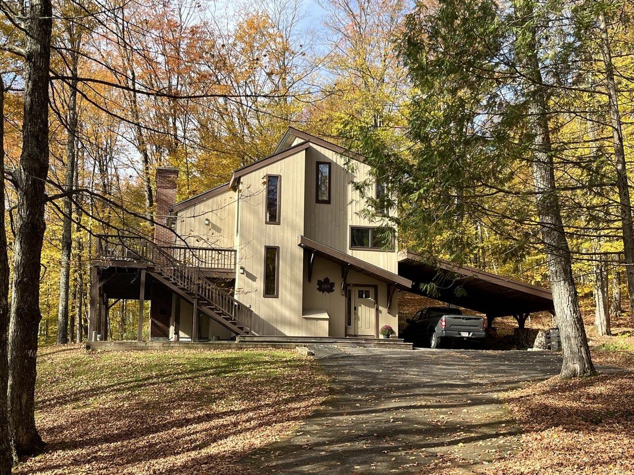 Homes for sale in Stowe, VT | 185 Maple Rd, Stowe, VT 05672 | MLS# 5066300