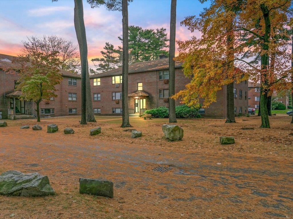 Photo of 4 Brook Road Salem NH 03079