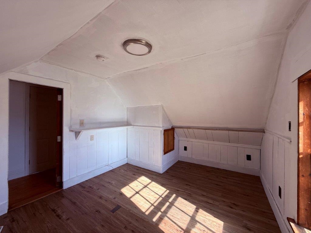 Sun Filled Bedroom #2 24296951