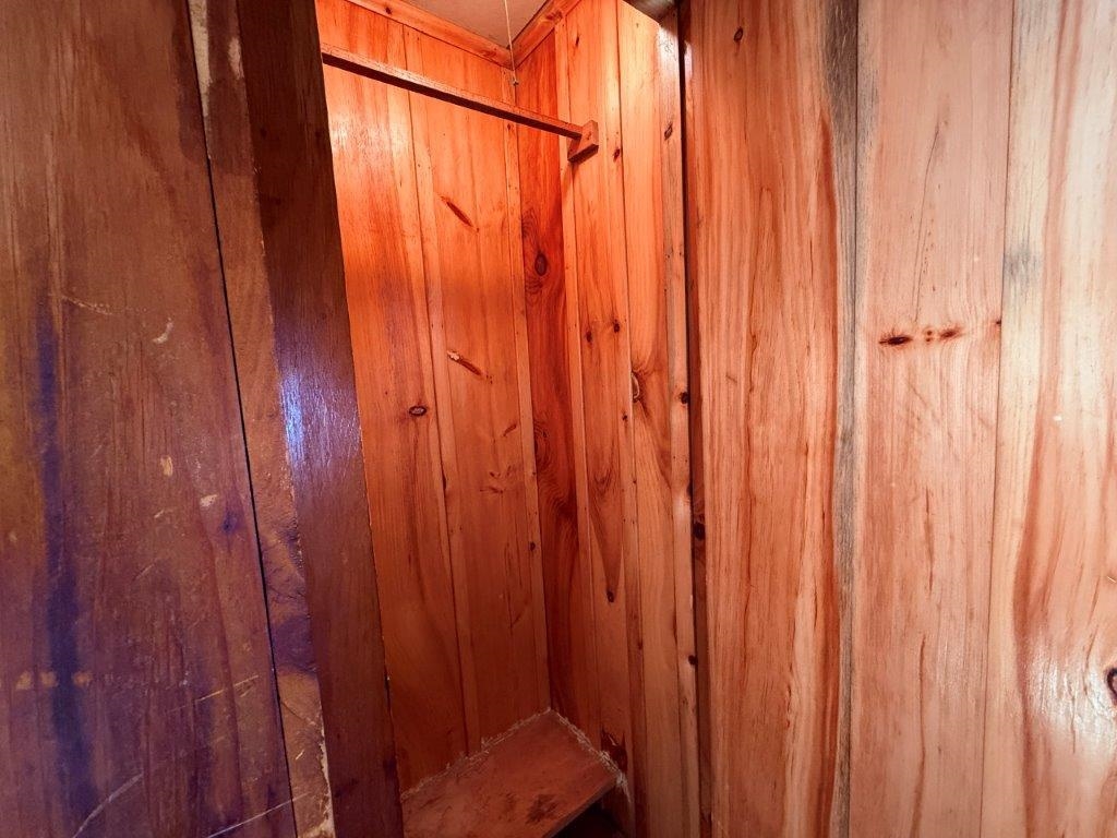 Cedar Closet 24296958