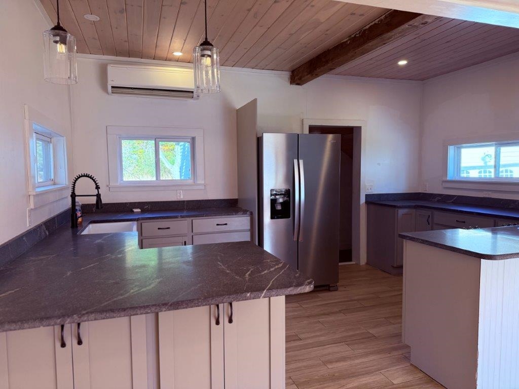 Remodeled Kitchen 24296963