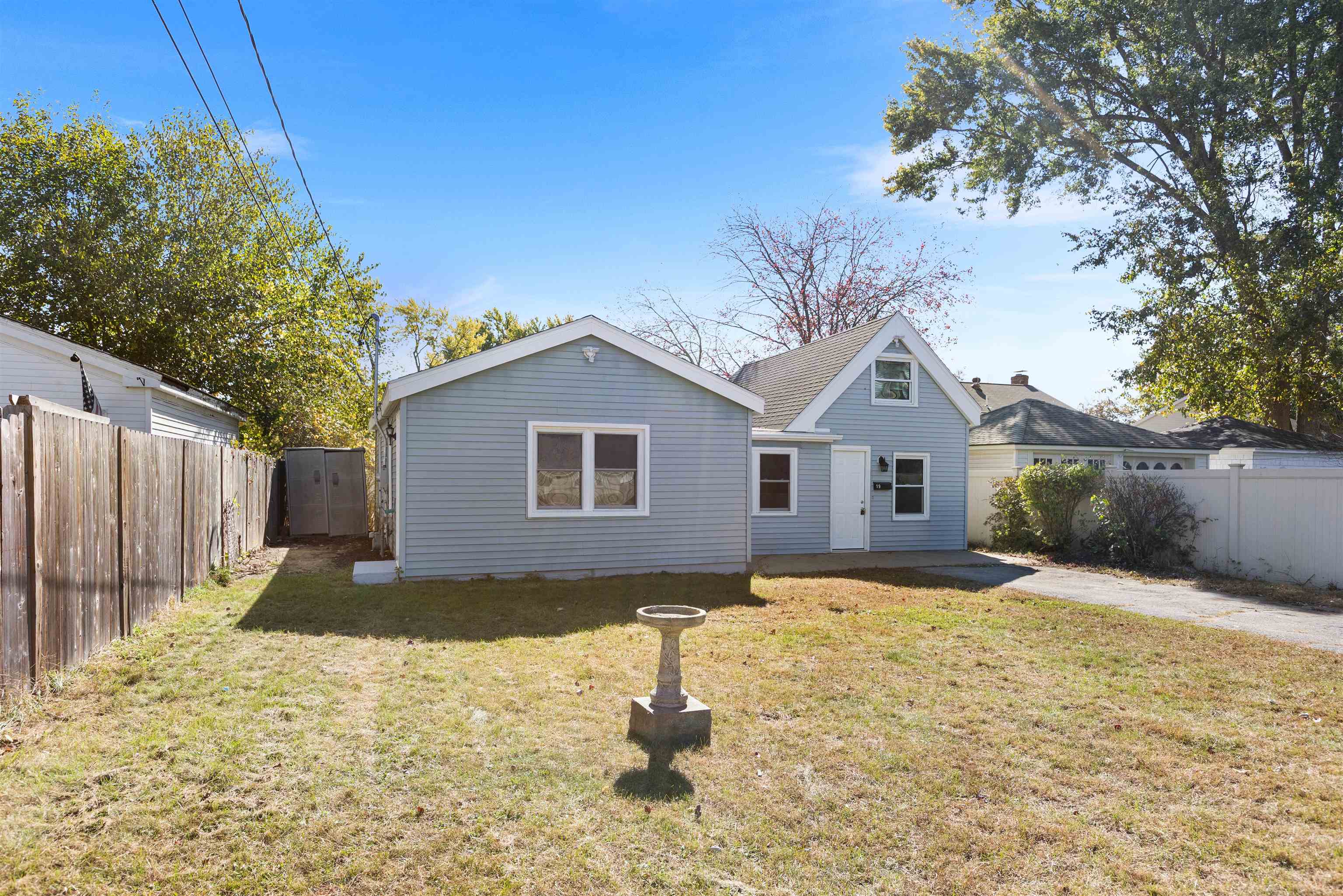 Nashua NH Home for sale $$399,900 $332 per sq.ft.