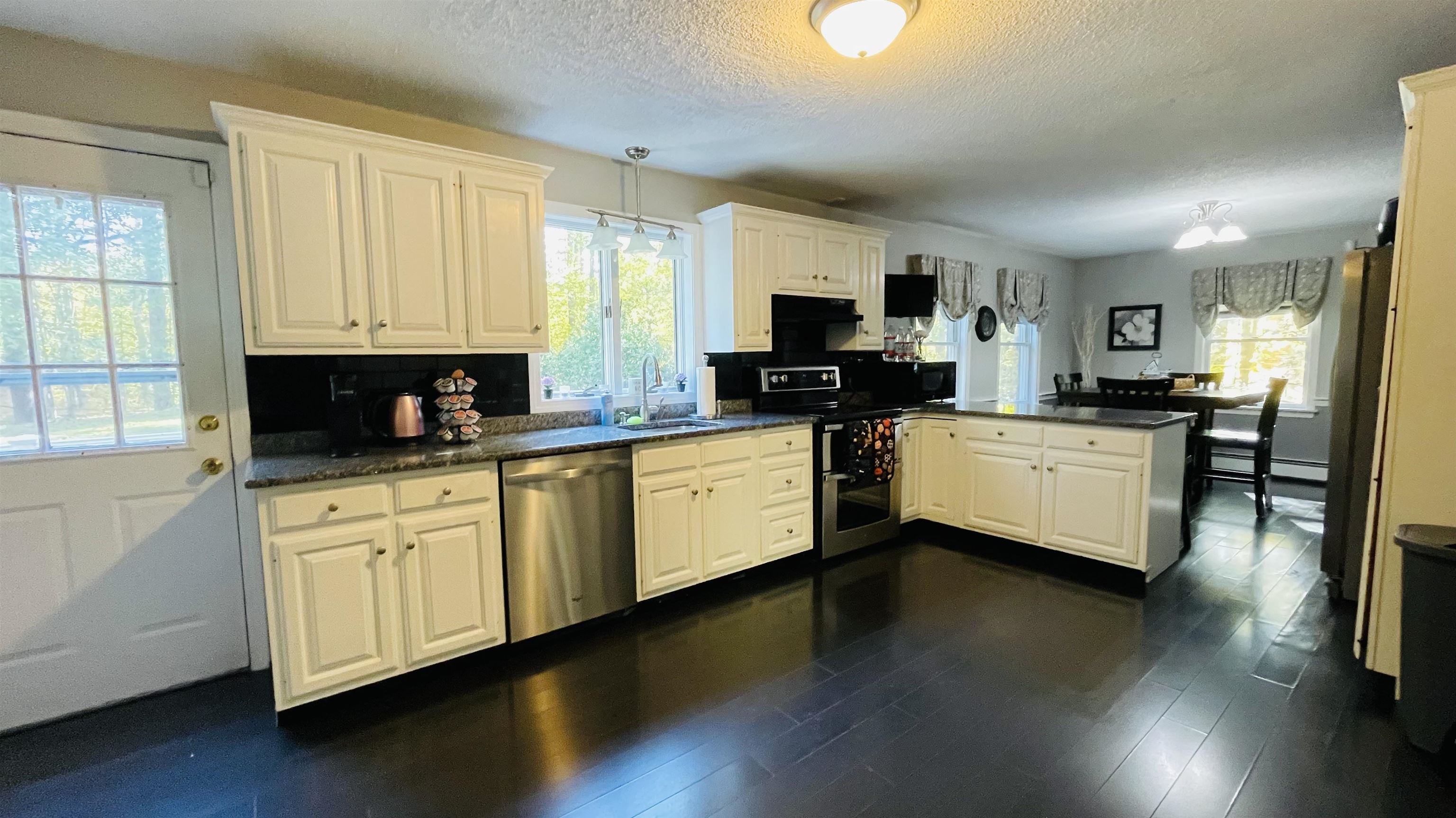 Homes for sale in Windham, NH | 219 Range Rd, Windham, NH 03087 | MLS# 5066399