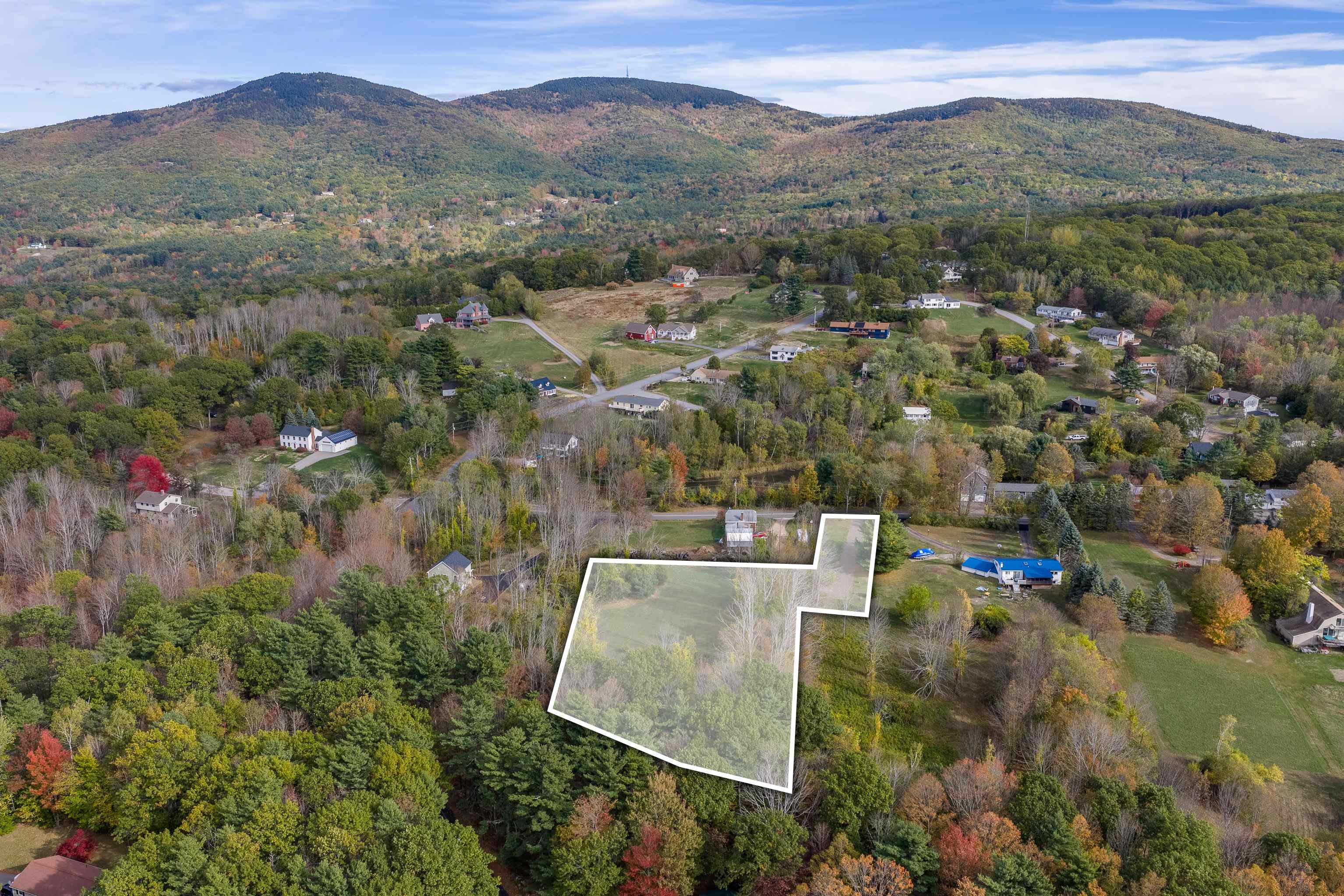 15 Swain Rd, Gilford, NH 03249