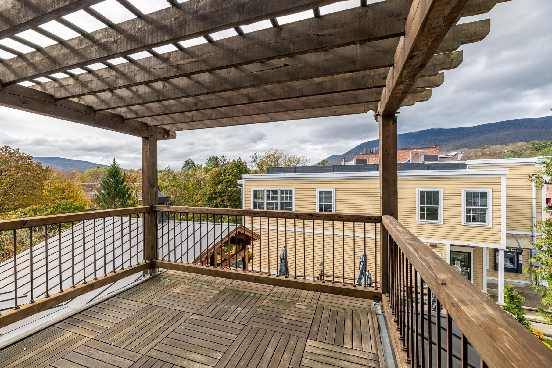 Homes for sale in Manchester, VT | 4928 Main St #2, Manchester, VT 05255 | MLS# 5066452