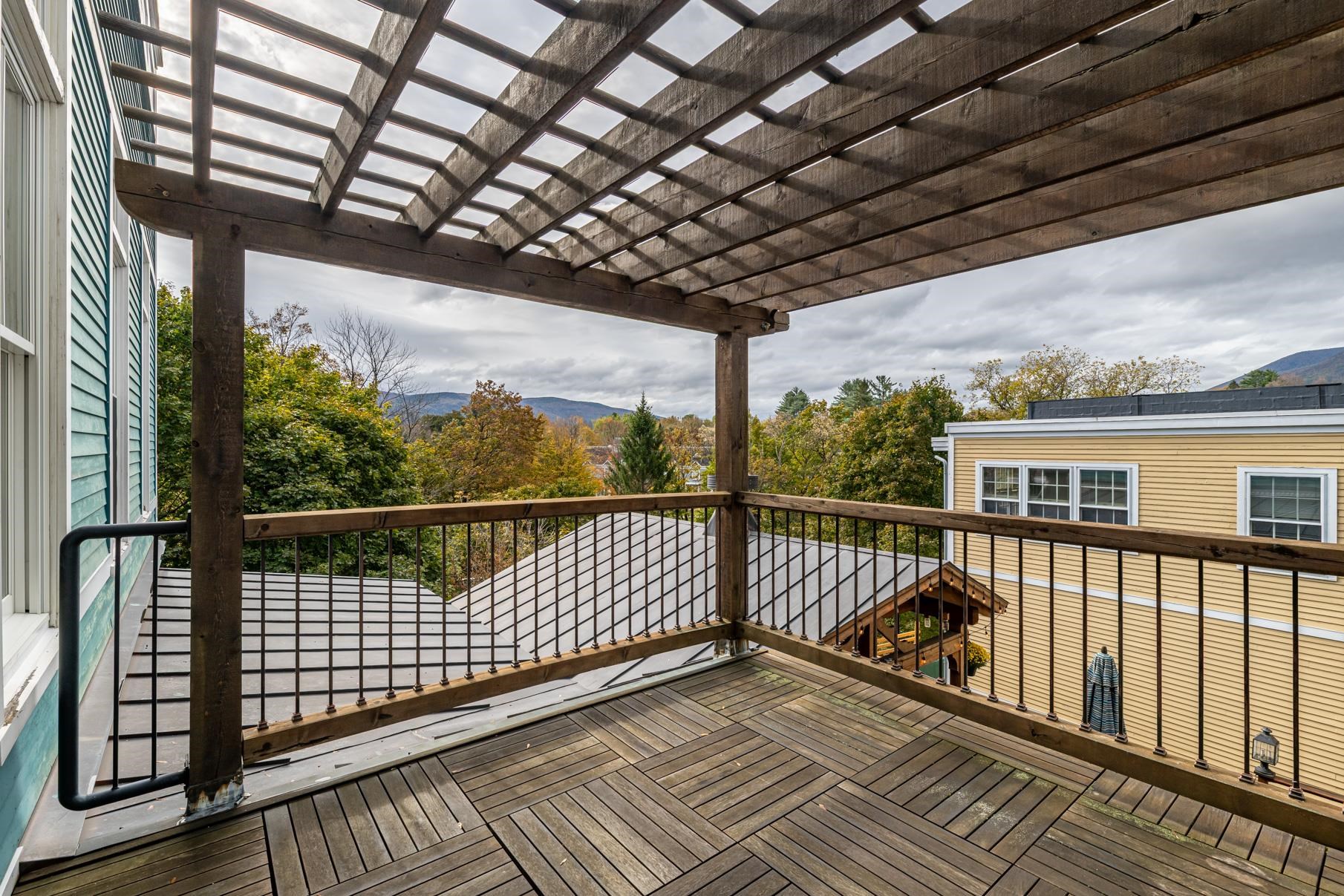 Homes for sale in Manchester, VT | 4928 Main St #2, Manchester, VT 05255 | MLS# 5066452