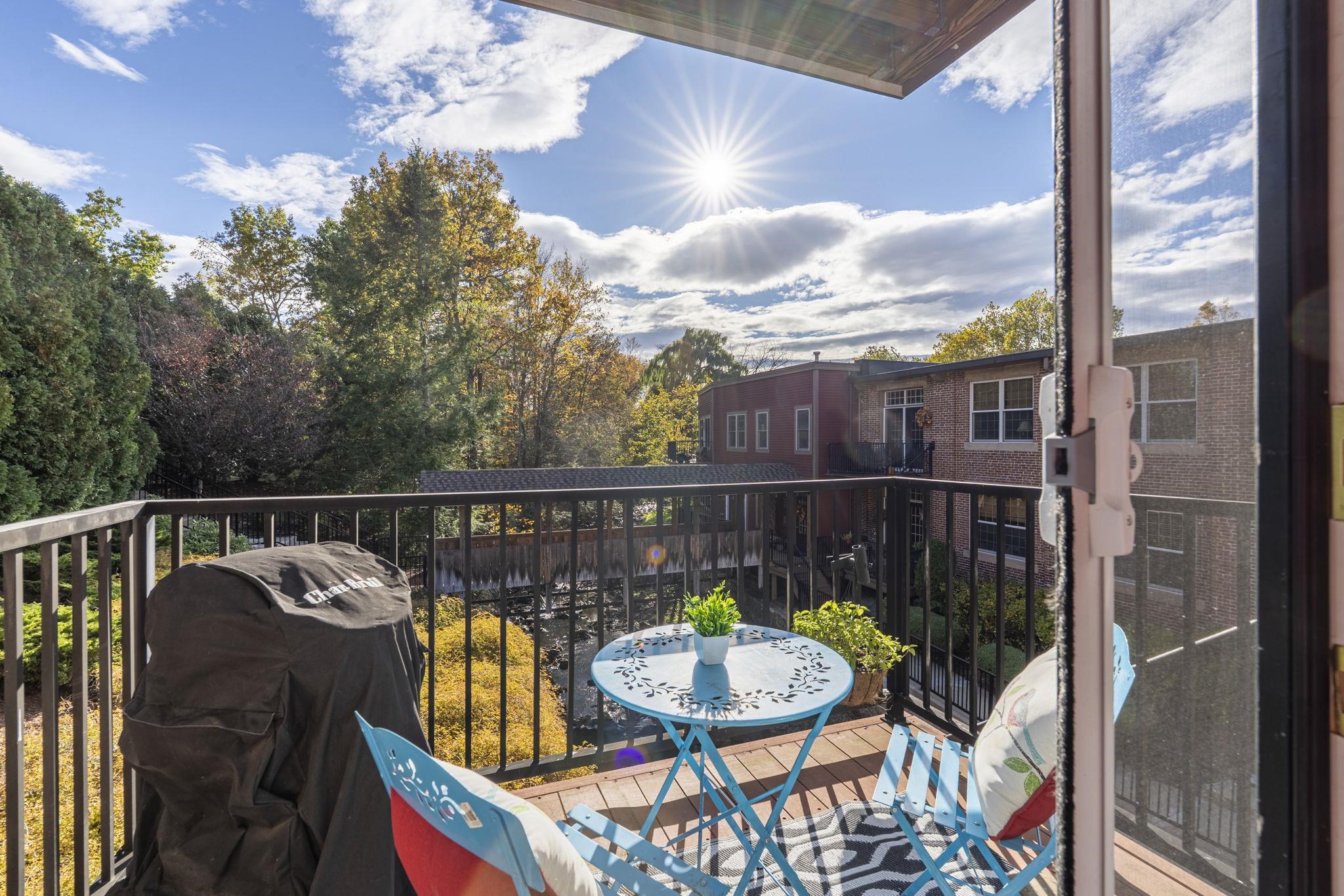 MLS 5066497: 7 Chester Road-Unit 211, Derry NH