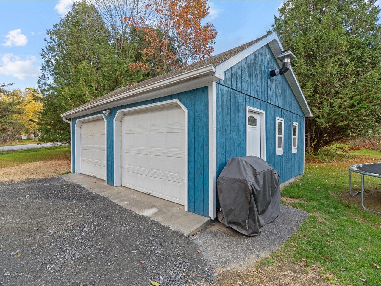 Homes for sale in Waterbury, VT | 938 Perry Hill Rd, Waterbury, VT 05676 | MLS# 5066507