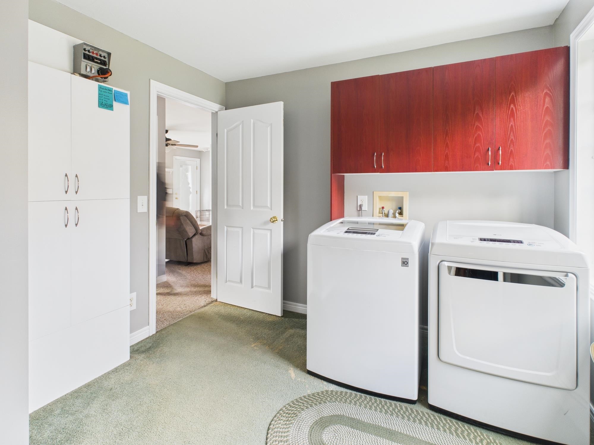 18 Lynch Rd, Stewartstown, NH 03576