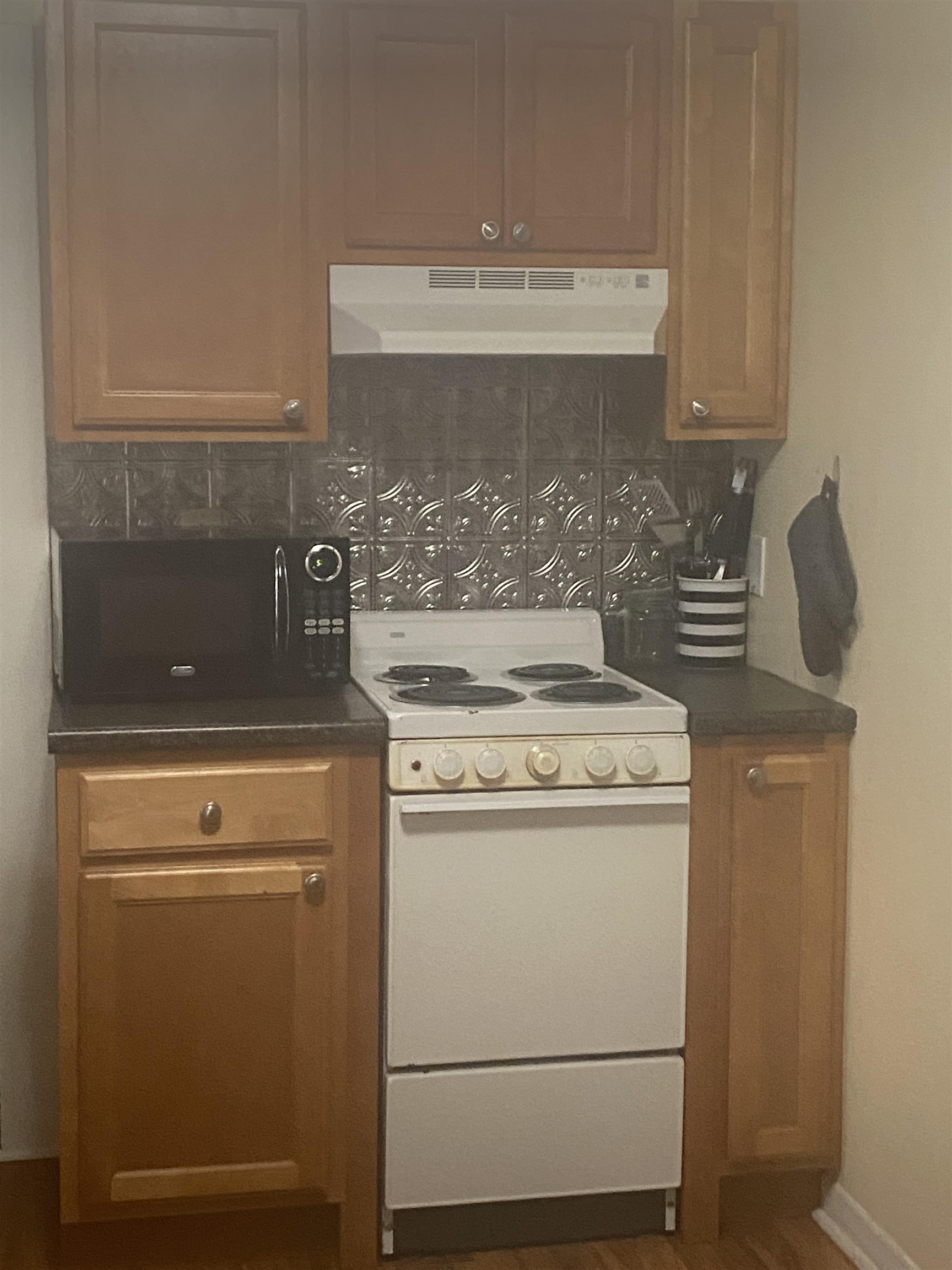 Homes for sale in Burlington, VT | 44-46 Sherman St, Burlington, VT 05401 | MLS# 5066581