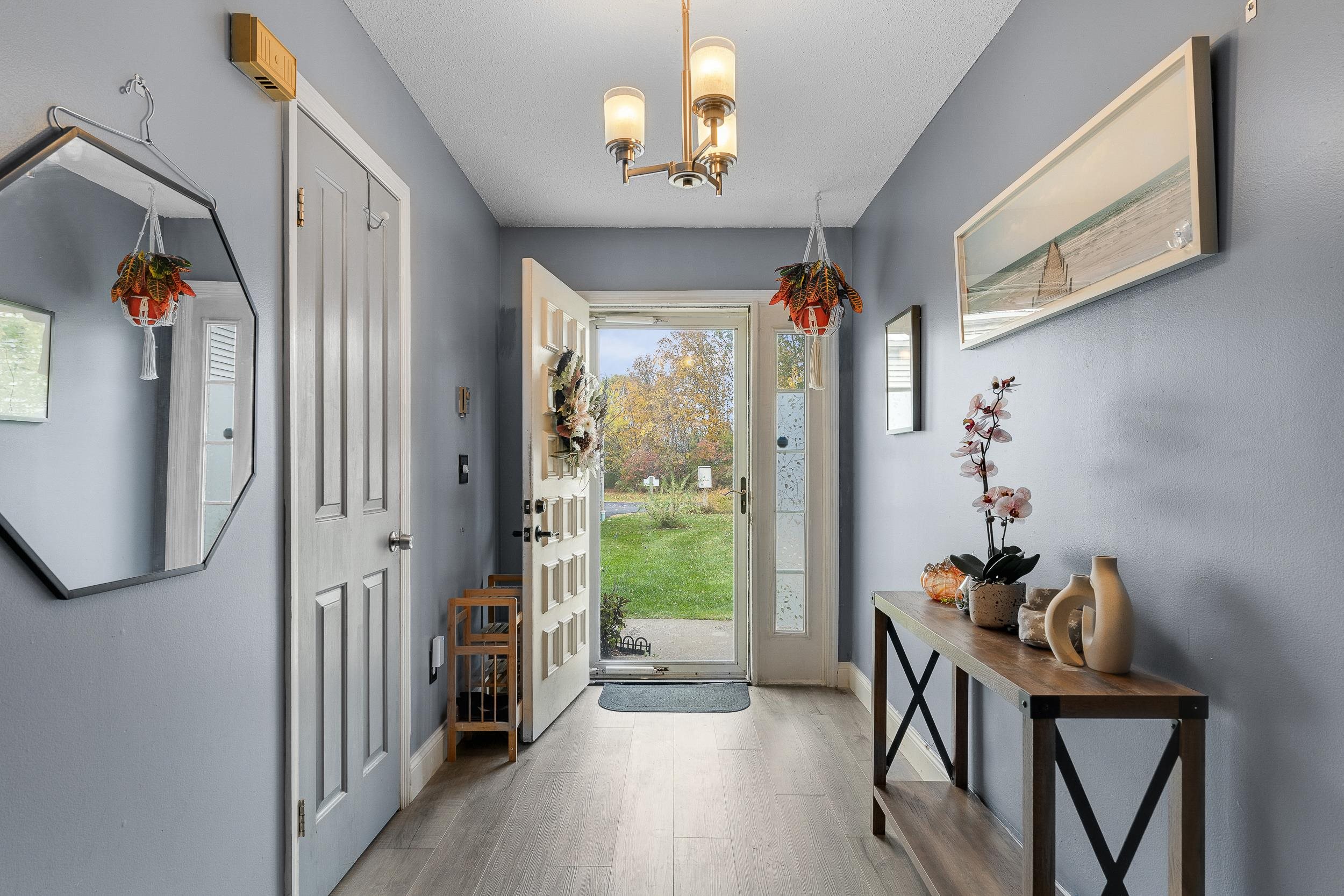 Homes for sale in Shelburne, VT | 357 Locust Hill Rd, Shelburne, VT 05482 | MLS# 5066582