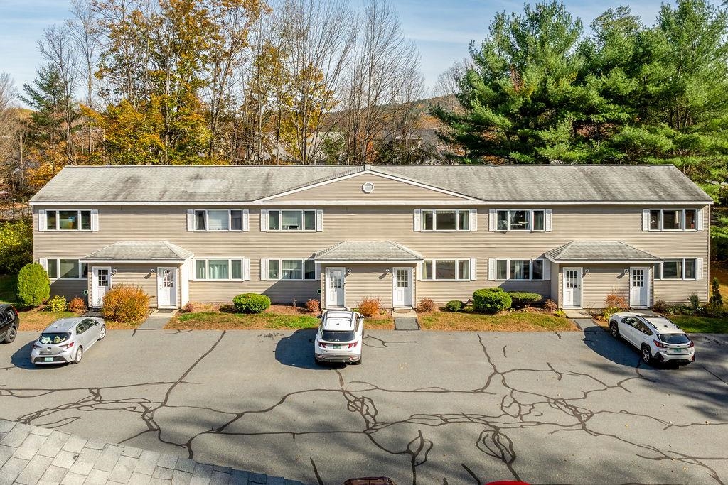 Homes for sale in Hartford, VT | 76 Colonial Dr #13, Hartford, VT 05001 | MLS# 5066625