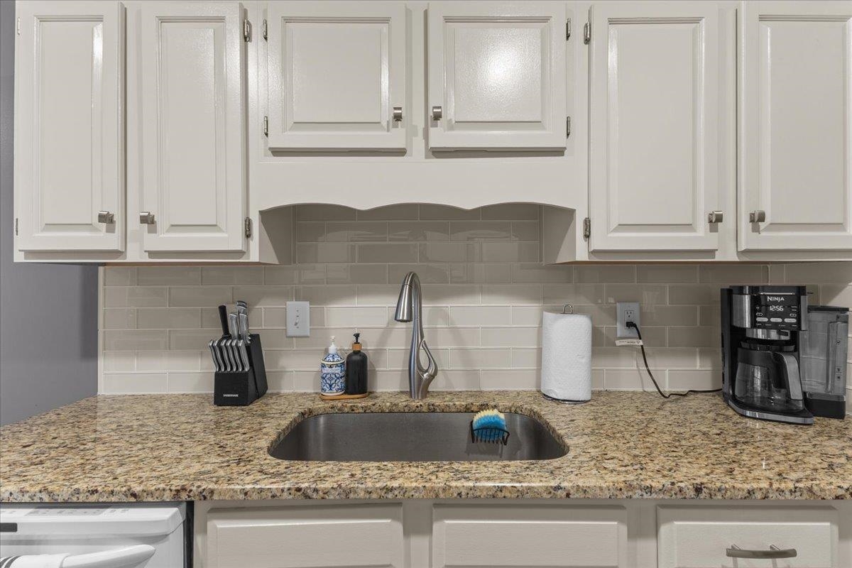 Homes for sale in Colchester, VT | 100 Indian Cir #3, Colchester, VT 05446 | MLS# 5066634