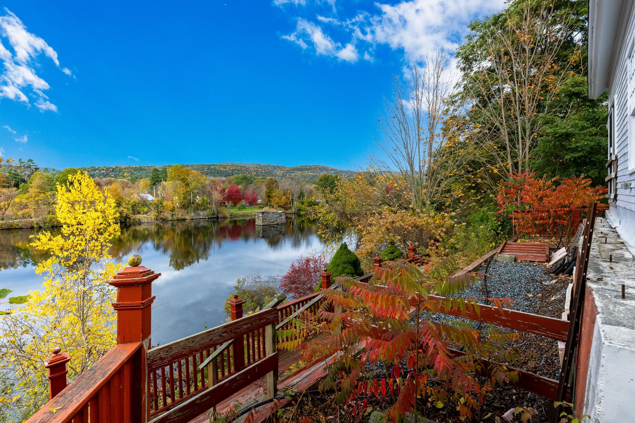 Site of old bridge landing
