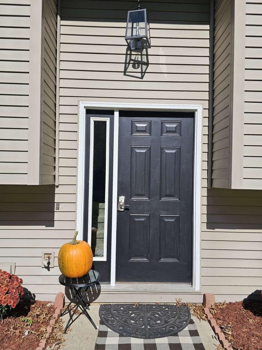 Homes for sale in Colchester, VT | 1749 Blakely Rd, Colchester, VT 05446 | MLS# 5066686