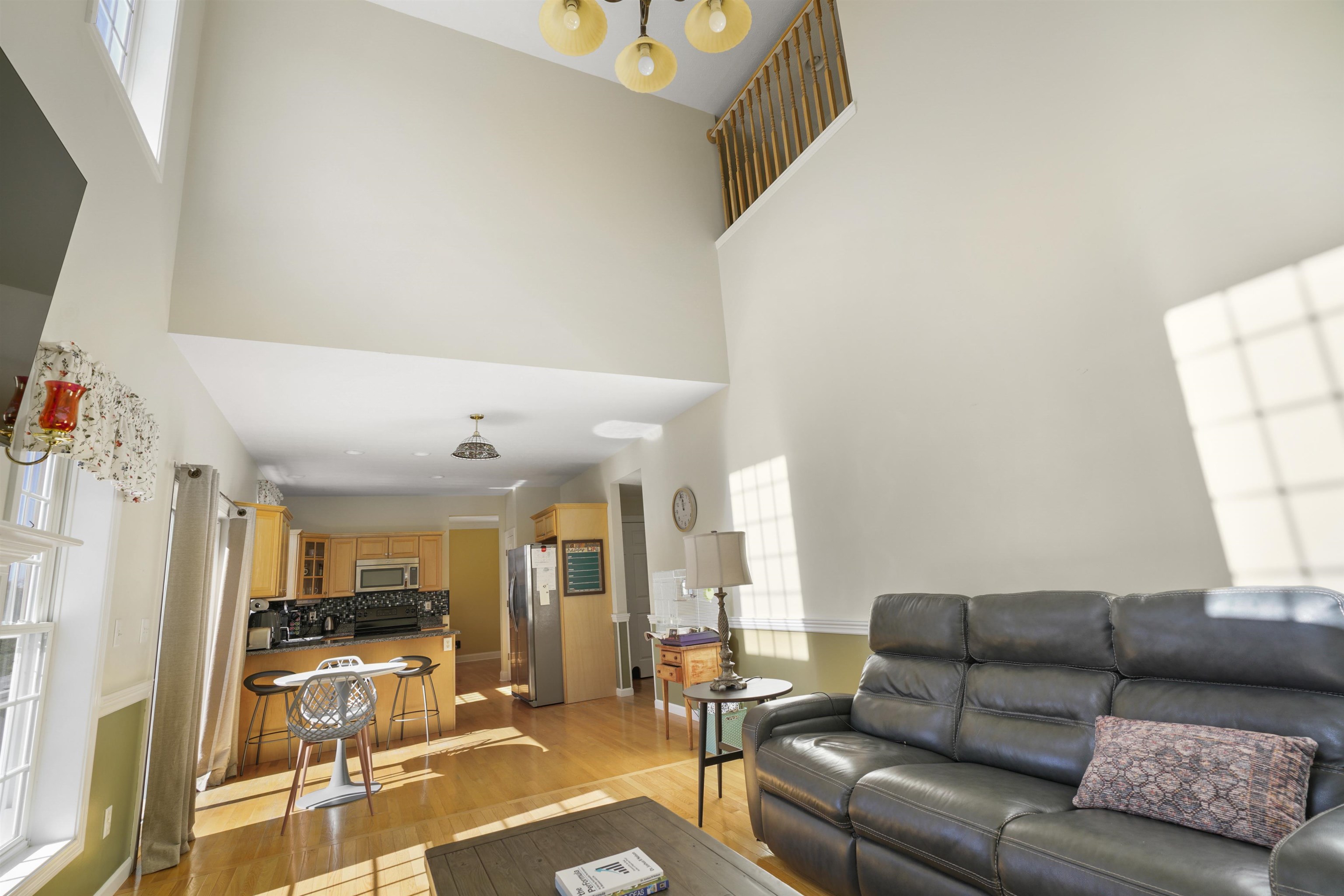 Homes for sale in Bedford, NH | 16 Summit Rd, Bedford, NH 03110 | MLS# 5066704