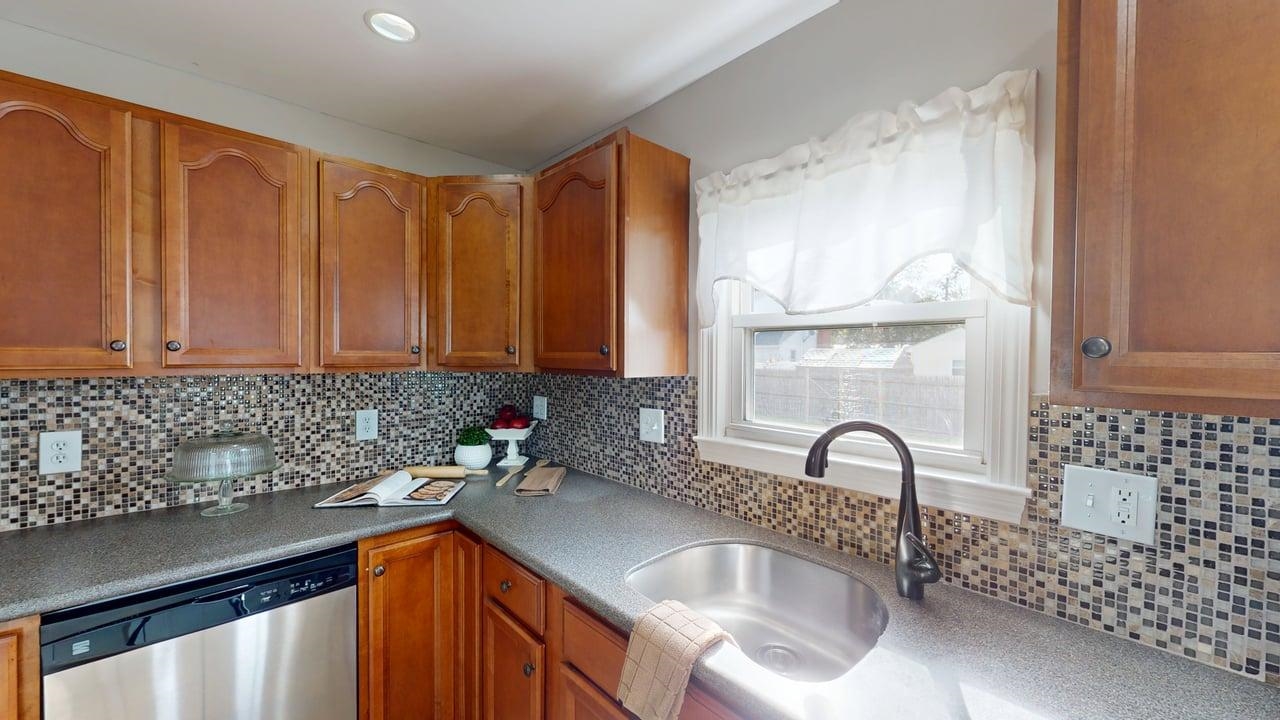 Kitchen w/solid surface counters