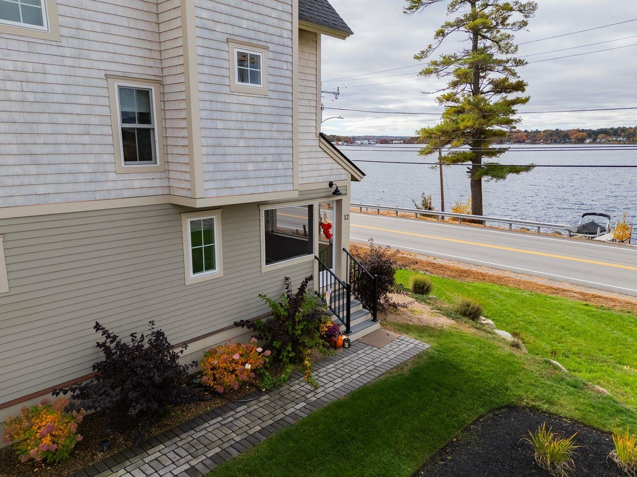 109 Weirs Blvd, Laconia, NH 03246