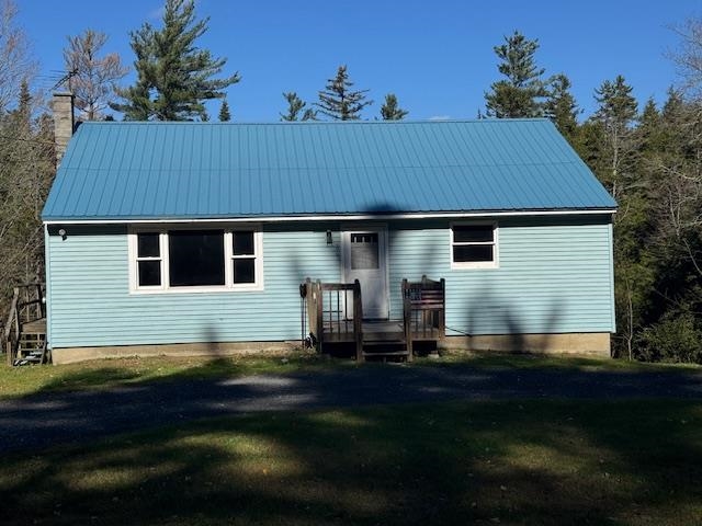 Homes for sale in Stamford, VT | 496 County Rd, Stamford, VT 05352 | MLS# 5066745