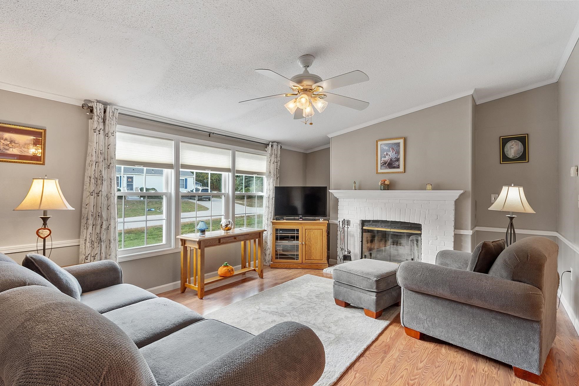 Homes for sale in Raymond, NH | 18 Lilac Ct, Raymond, NH 03077 | MLS# 5066775