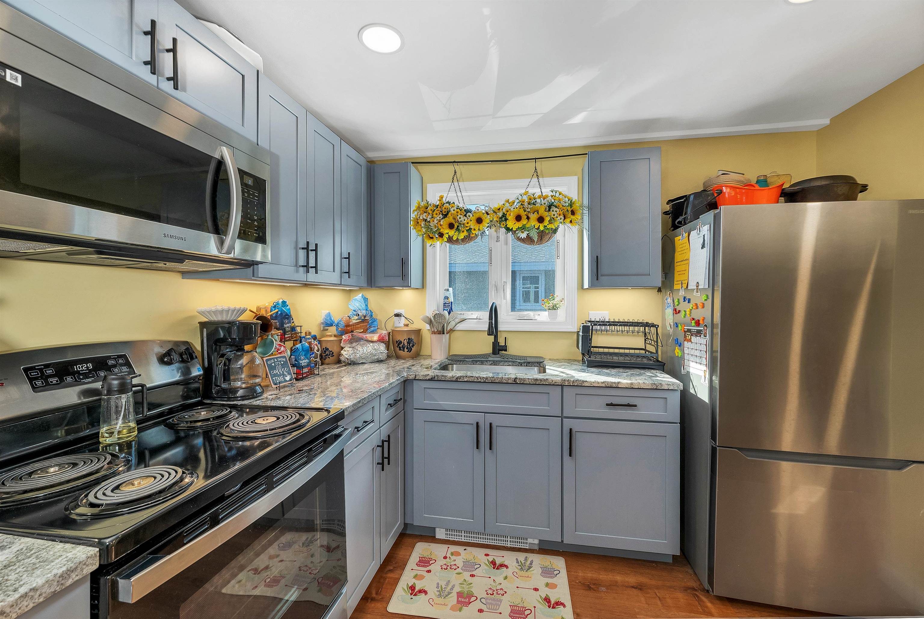 Homes for sale in Hampton, NH | 3 Harris Ave, Hampton, NH 03842 | MLS# 5066844