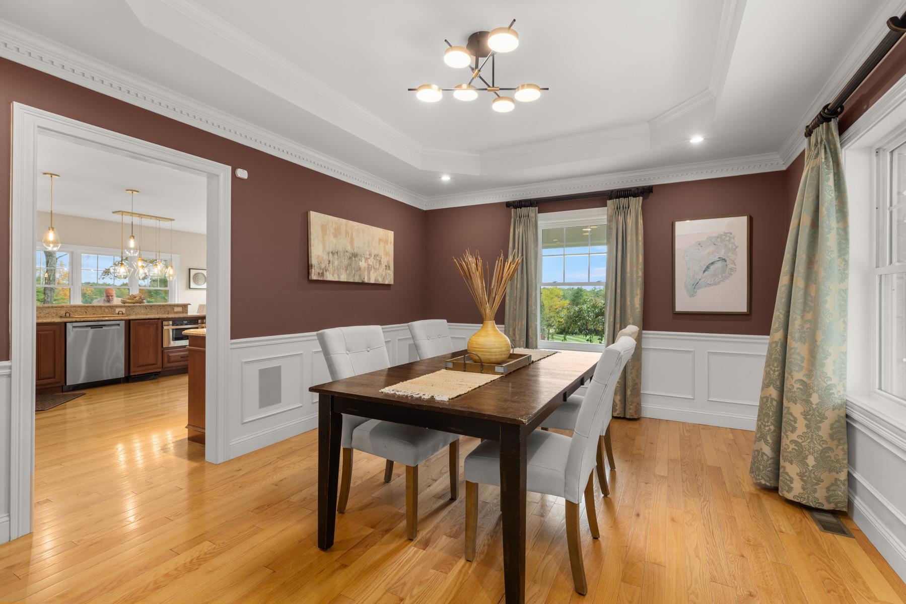 38 Wisteria Dr, Dover, NH 03820