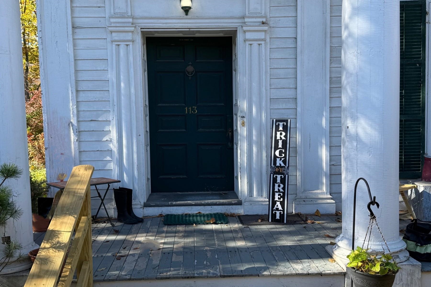 Homes for sale in Wallingford, VT | 113 North Main St, Wallingford, VT 05773 | MLS# 5067034