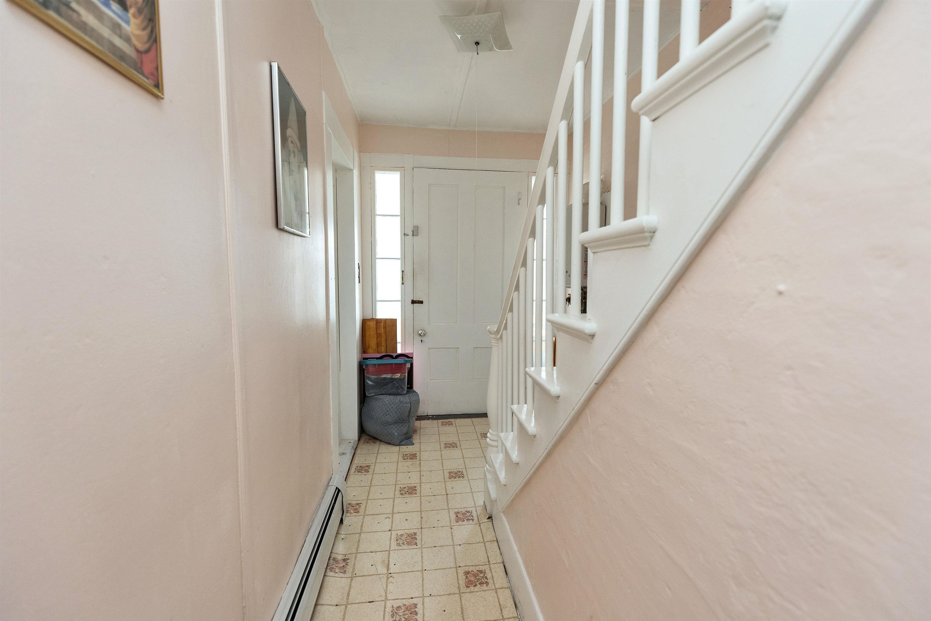 Homes for sale in Allenstown, NH | 15 Main St St, Allenstown, NH 03275 | MLS# 5067063