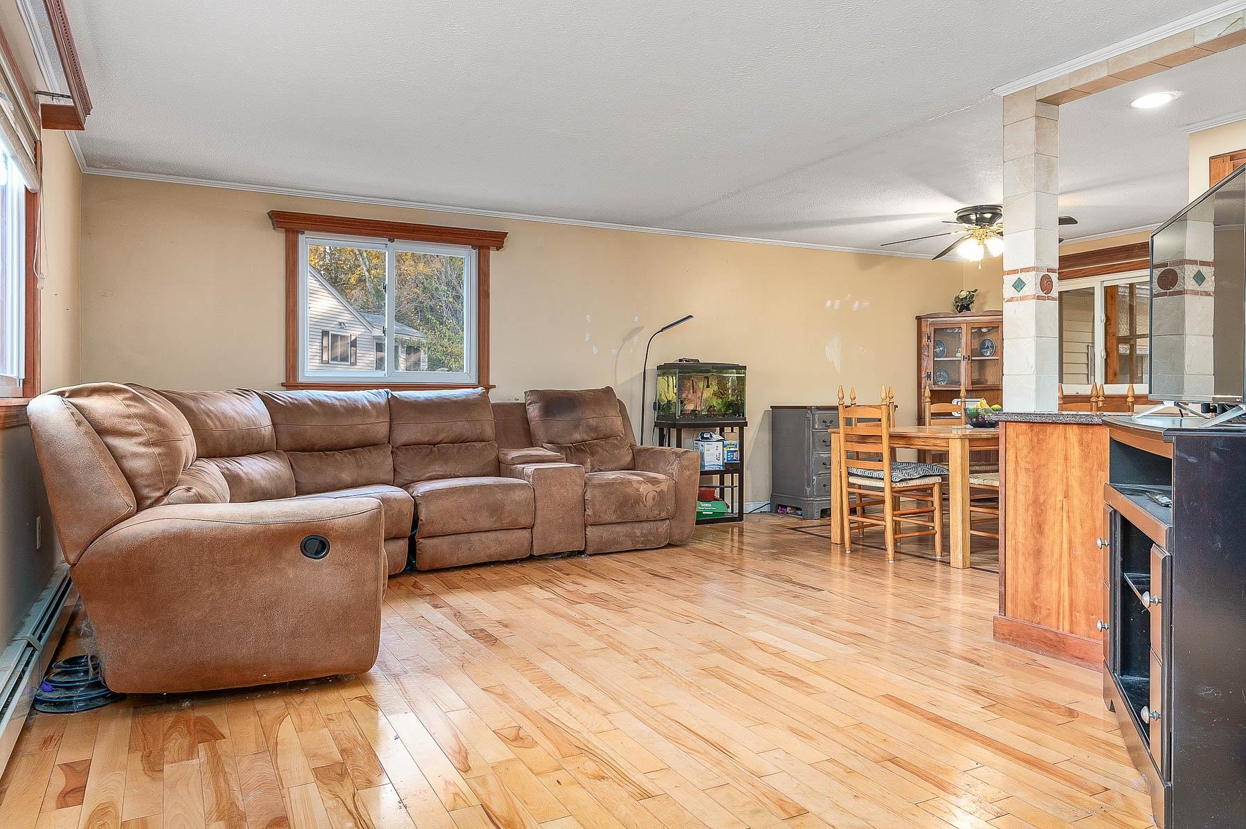 Homes for sale in Dover, NH | 14 Cherokee St, Dover, NH 03820 | MLS# 5067065