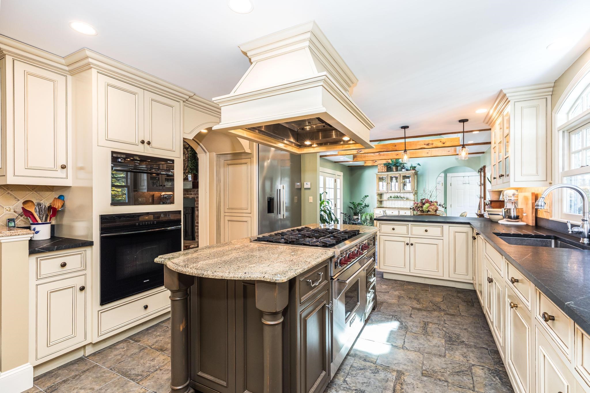 Homes for sale in North Hampton, NH | 113 Exeter Rd, North Hampton, NH 03862 | MLS# 5067081