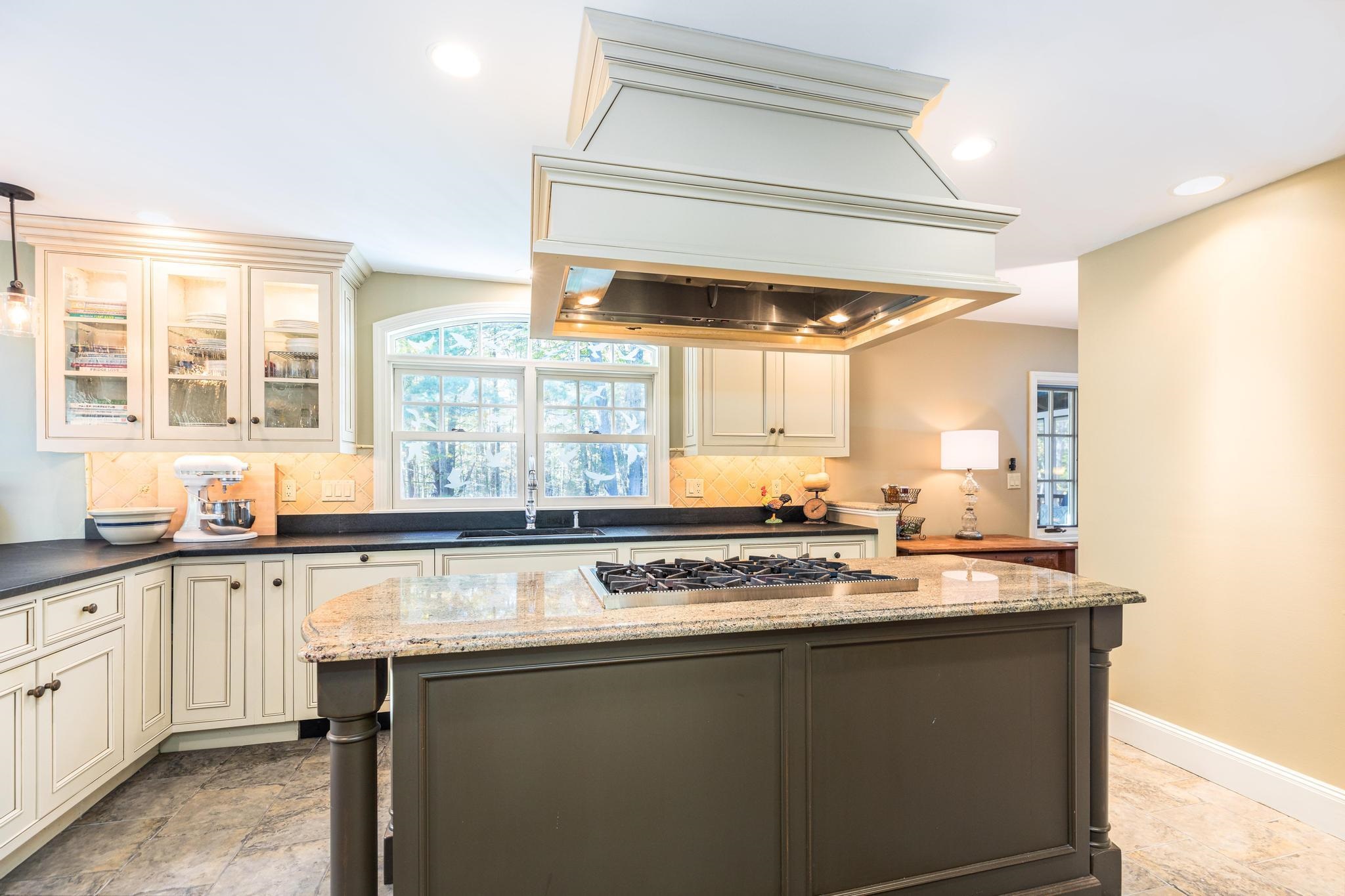 Homes for sale in North Hampton, NH | 113 Exeter Rd, North Hampton, NH 03862 | MLS# 5067081