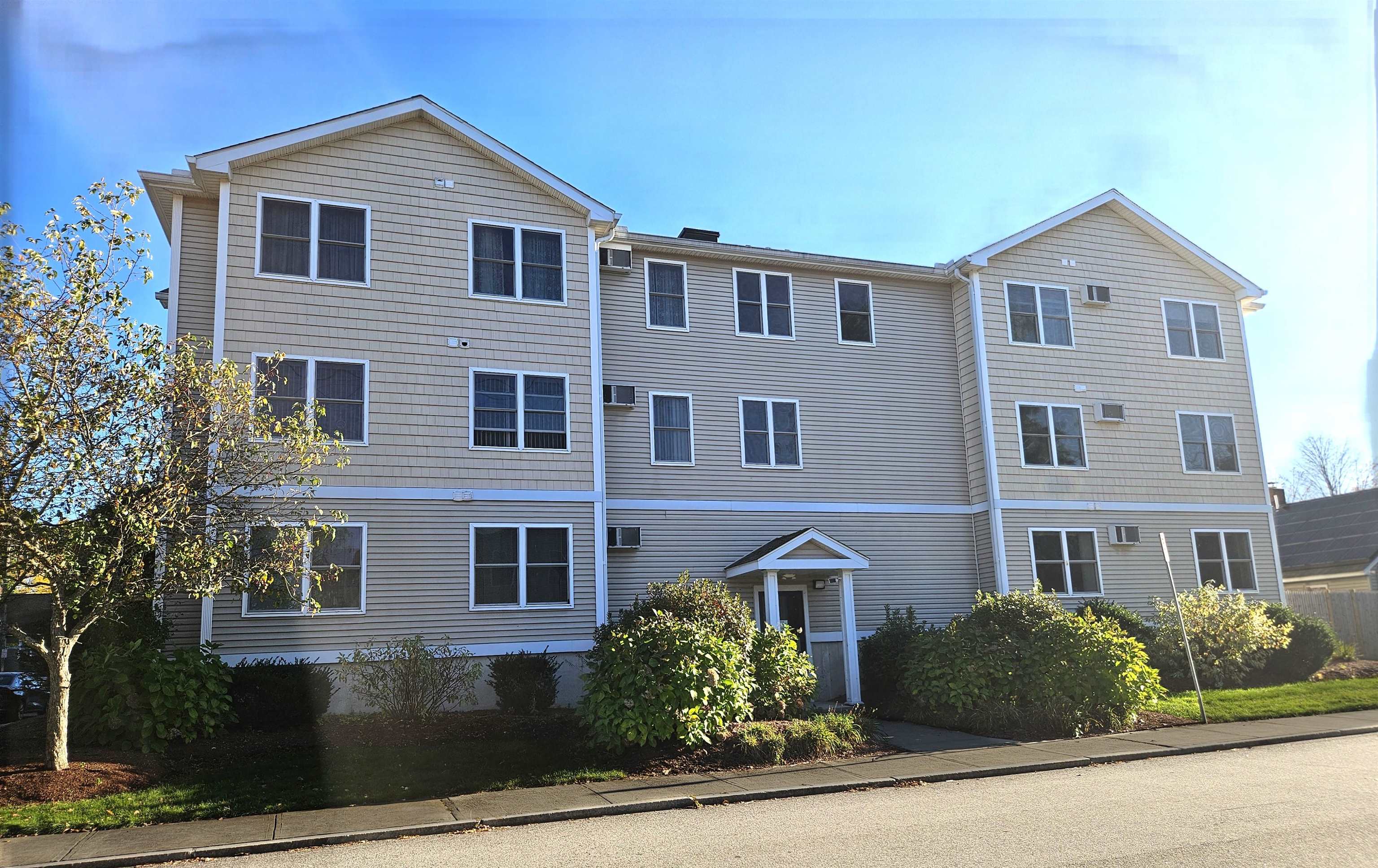 NASHUA NH Condos for sale