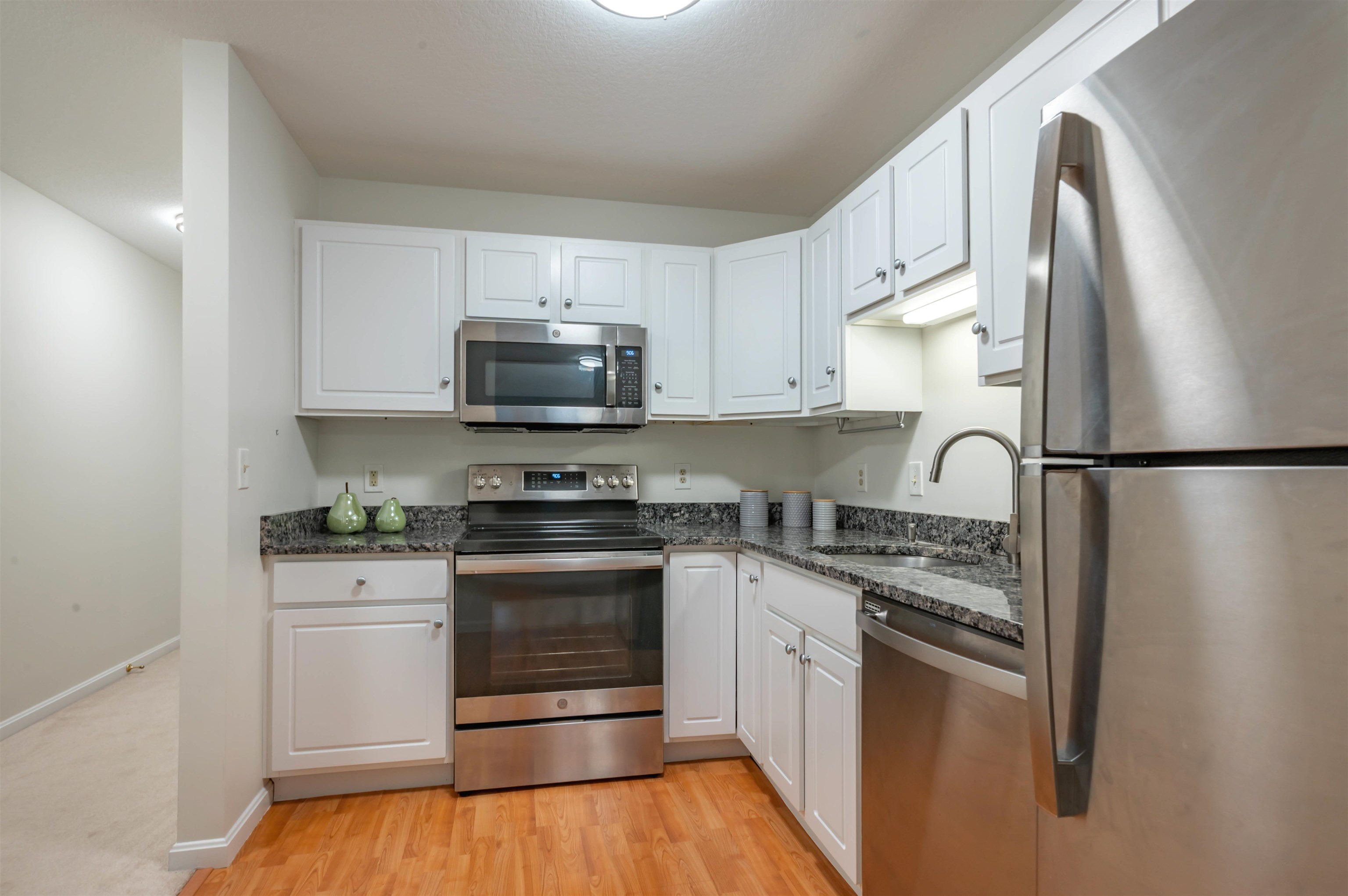 Homes for sale in Nashua, NH | 15 Lovell St #3, Nashua, NH 03060 | MLS# 5067108