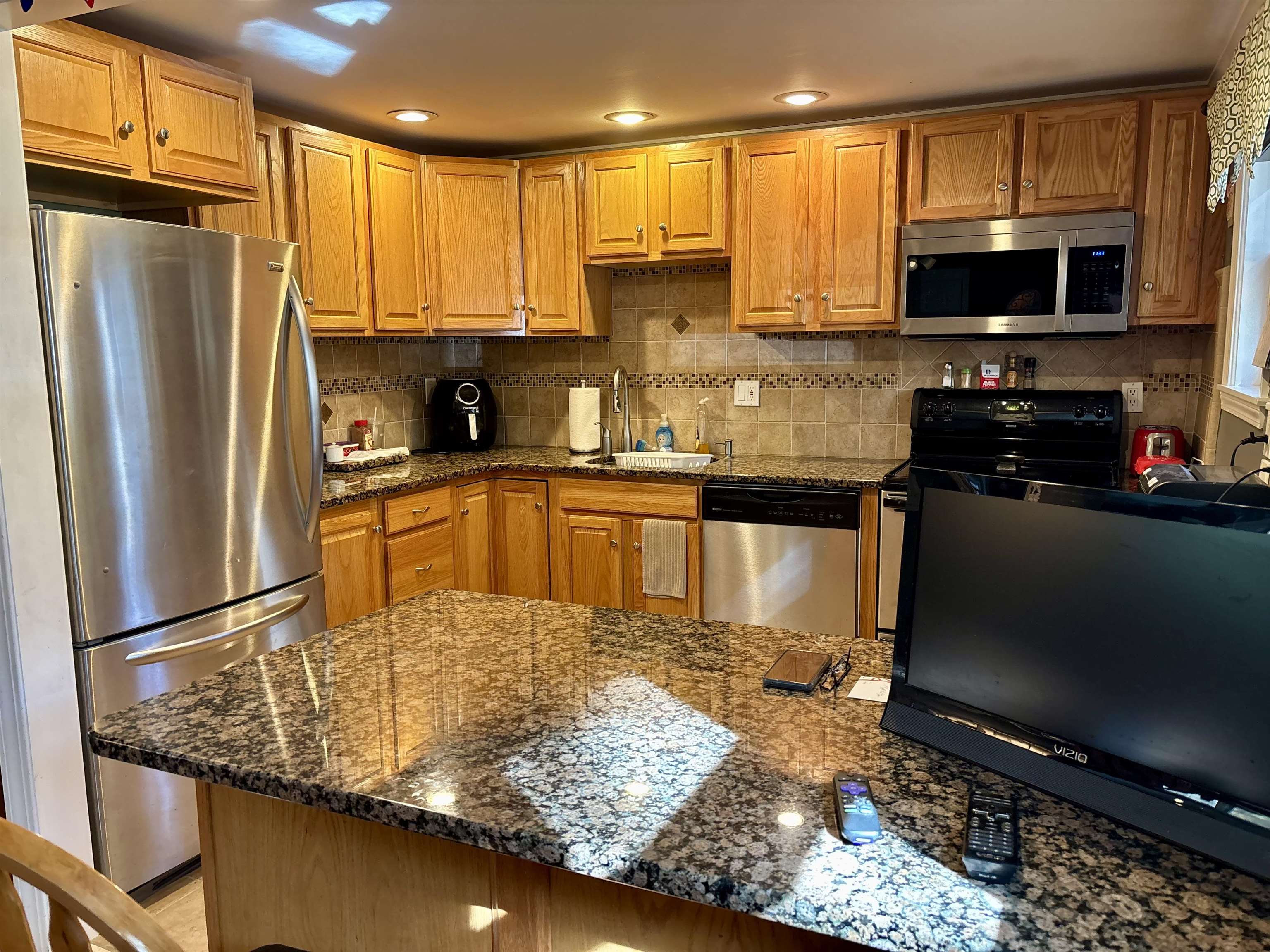 Homes for sale in Londonderry, NH | 47 Winding Pond Rd #47, Londonderry, NH 03053 | MLS# 5067126