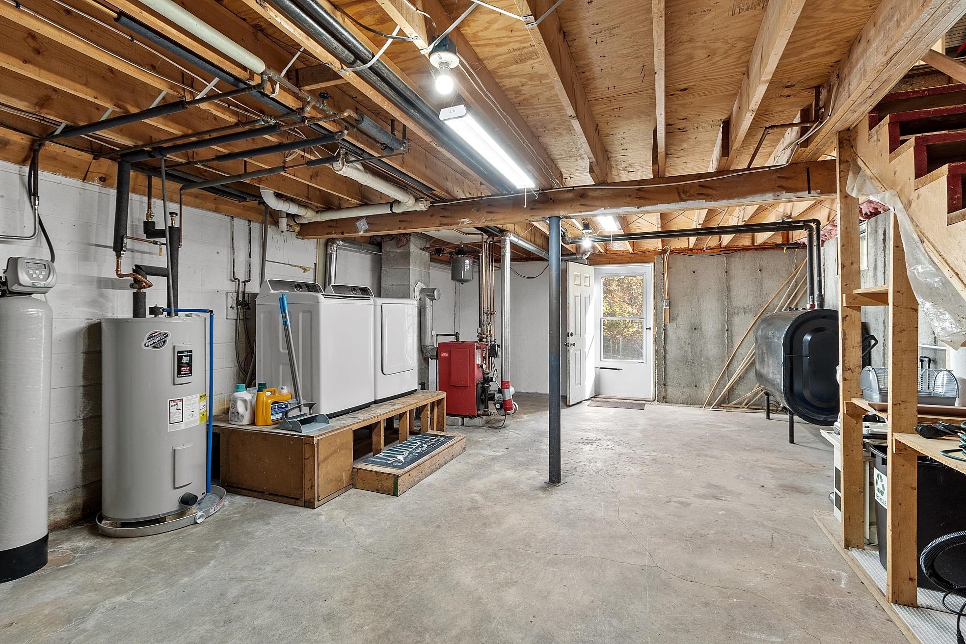 Homes for sale in Derry, NH | 17 Pingree Hill Rd #R, Derry, NH 03038 | MLS# 5067127