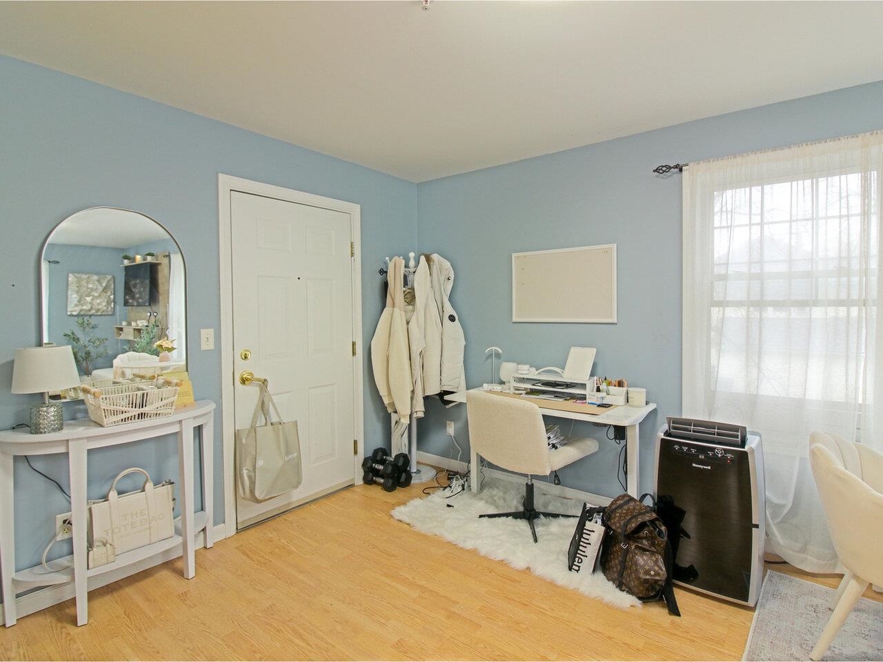 Homes for sale in Burlington, VT | 354 Manhattan Dr #10, Burlington, VT 05401 | MLS# 5067236