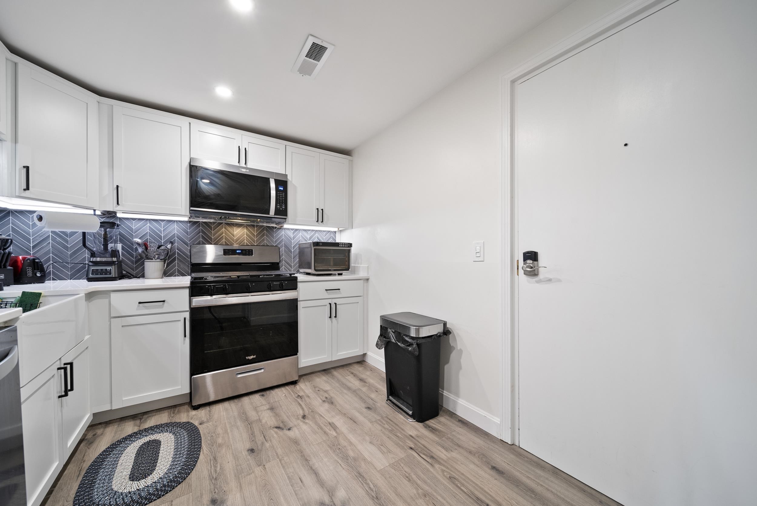 Homes for sale in Nashua, NH | 85 Bluestone Dr, Nashua, NH 03060 | MLS# 5067246