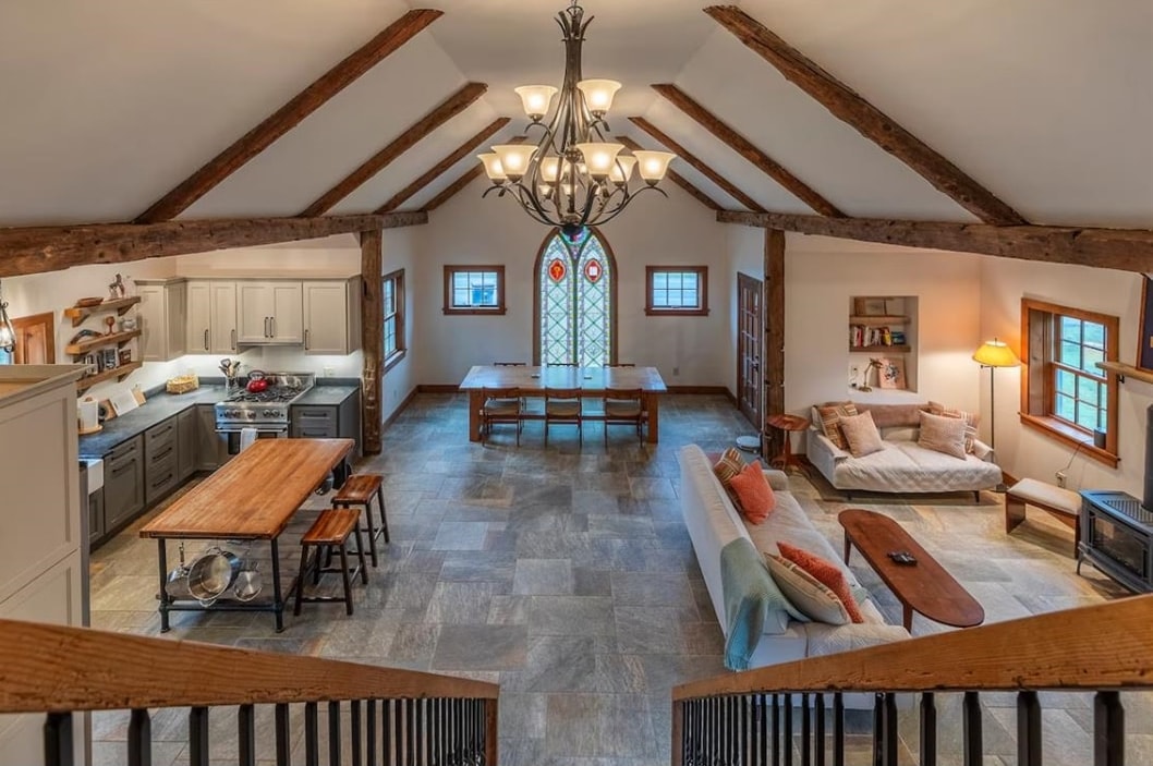 Homes for sale in Londonderry, VT | 2418 Vermont Route 11, Londonderry, VT 05148 | MLS# 5067264