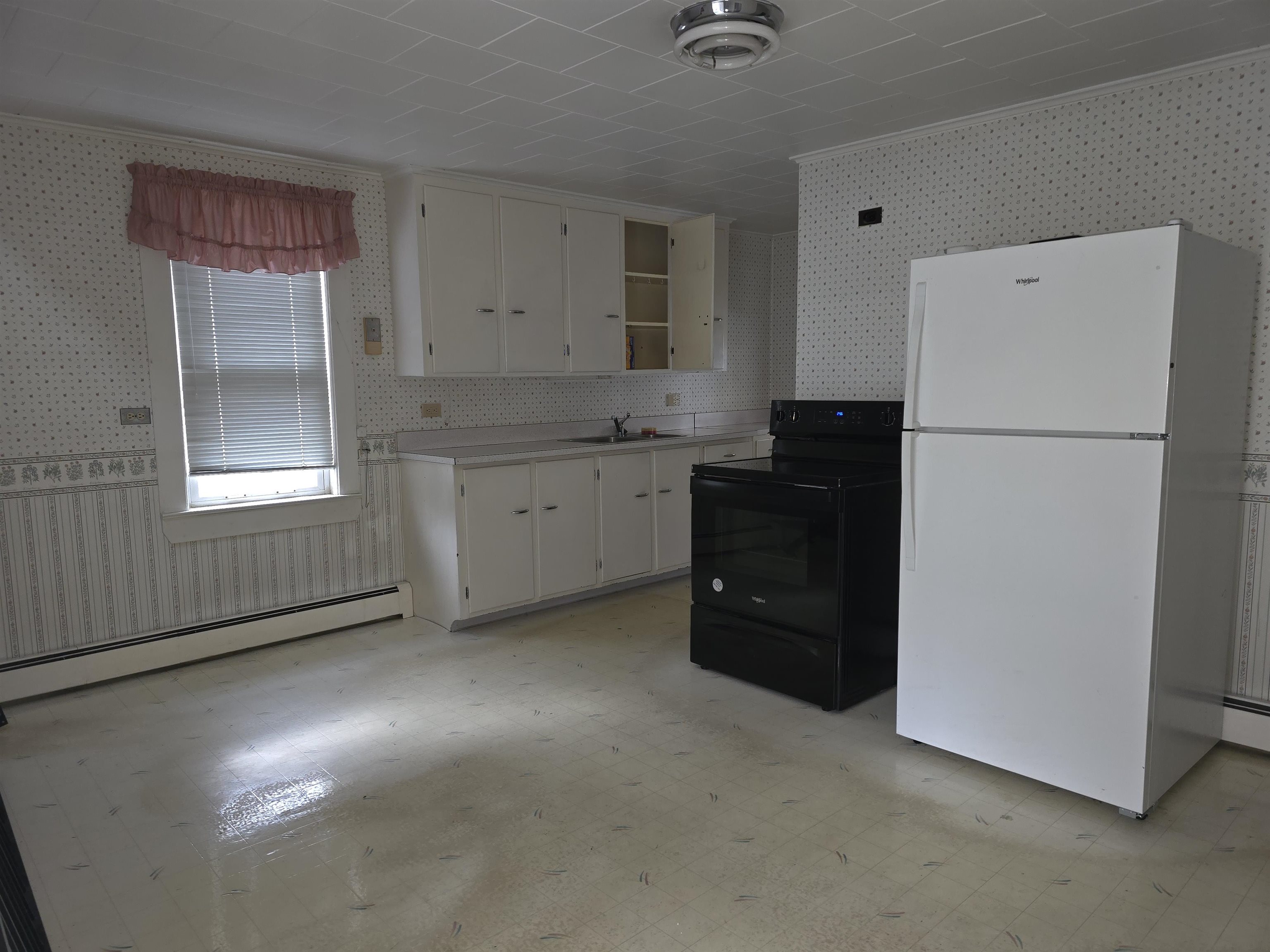 Homes for sale in Berlin, NH | 479 Burgess St, Berlin, NH 03570 | MLS# 5067294