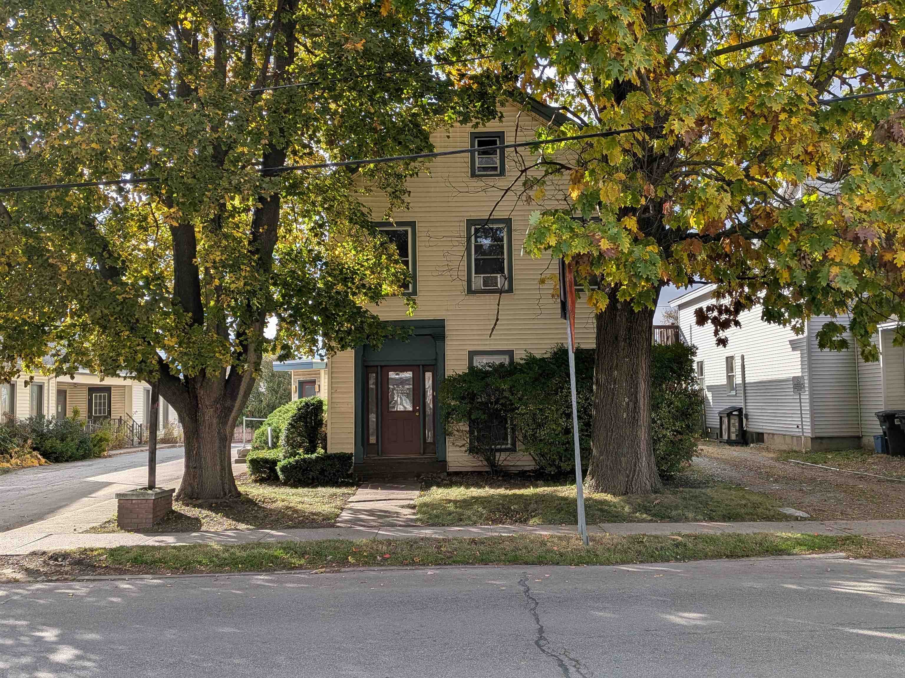 Rutland City VT Multi Family for sale $$349,000 $106 per sq.ft.