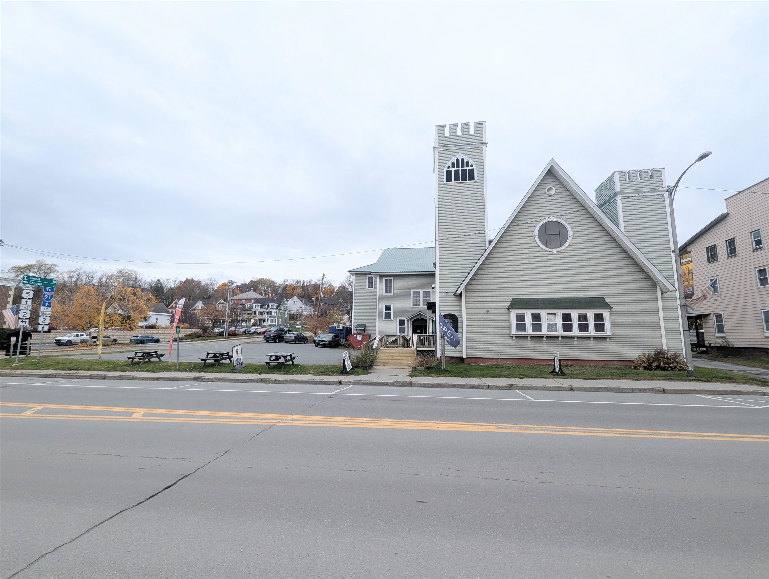Homes for sale in St. Johnsbury, VT | 537 Railroad St, St. Johnsbury, VT 05819 | MLS# 5067317
