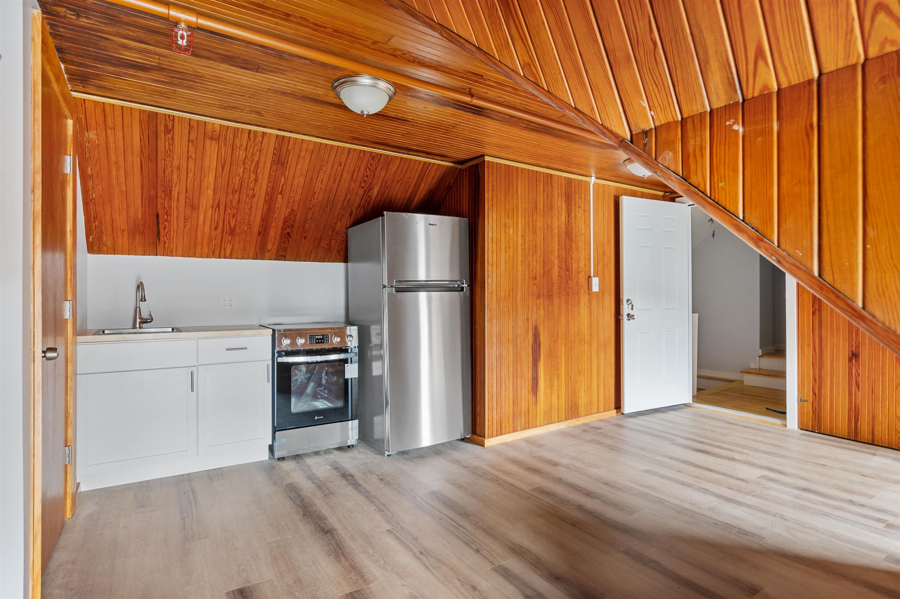 CLAREMONT NH Claremont_NH for sale $Apartment For Lease: $1,050