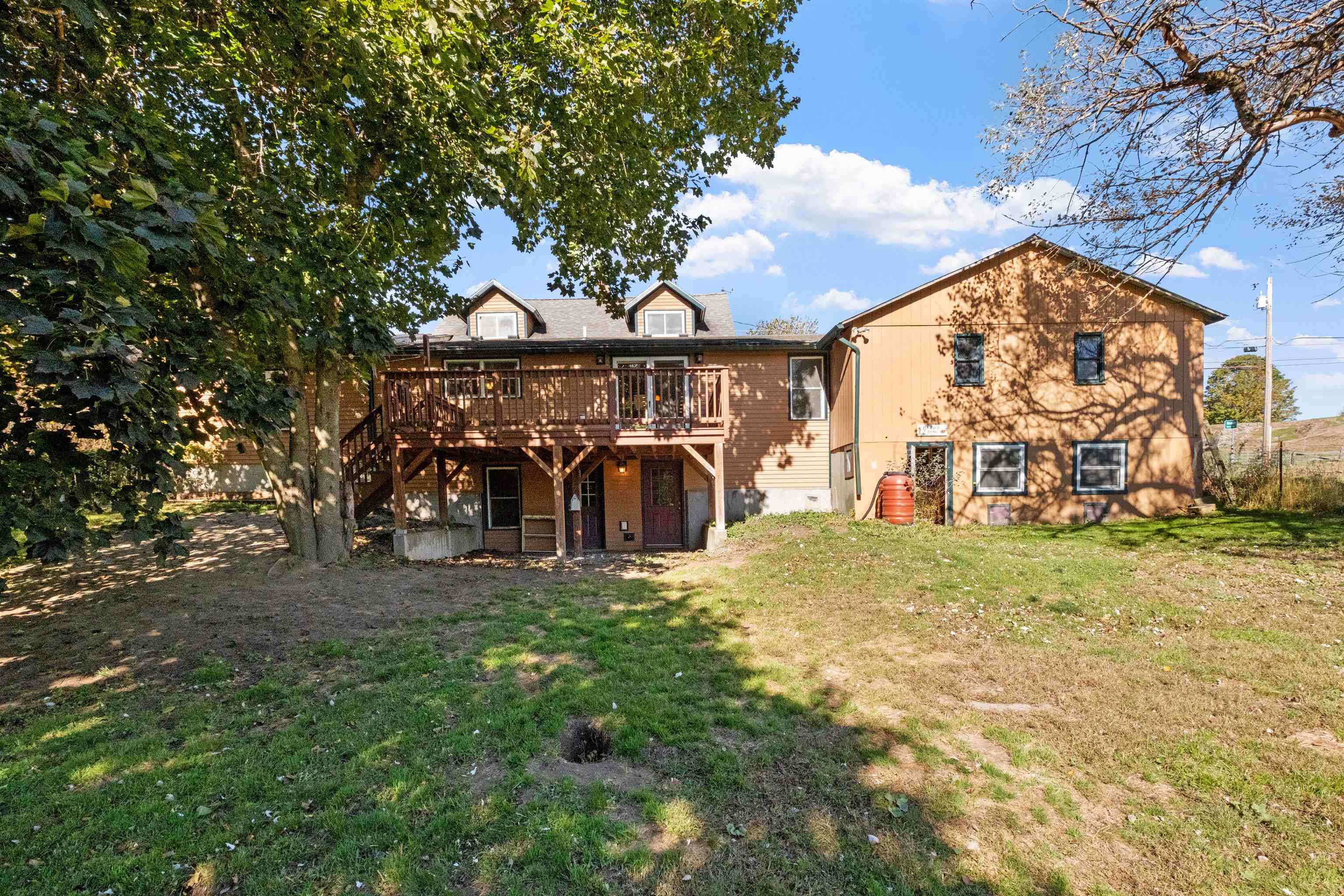 Homes for sale in Newbury, VT | 5887 Vt Route 5 S, Newbury, VT 05051 | MLS# 5067379