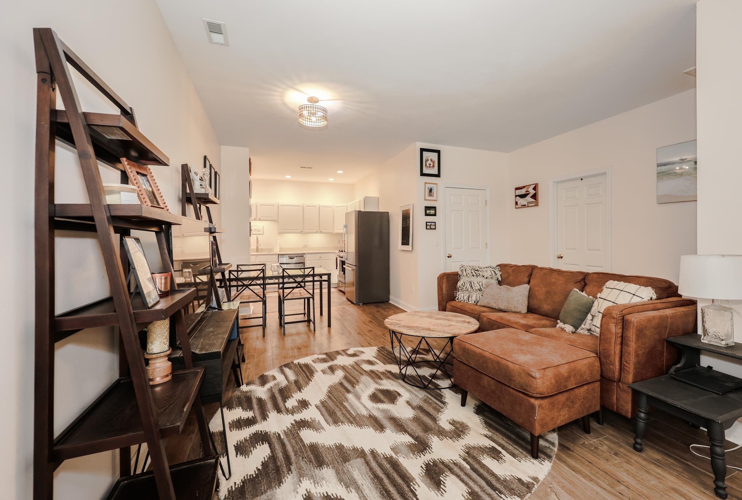 MLS 5067382: 95 Court Street-Unit 6, Exeter NH