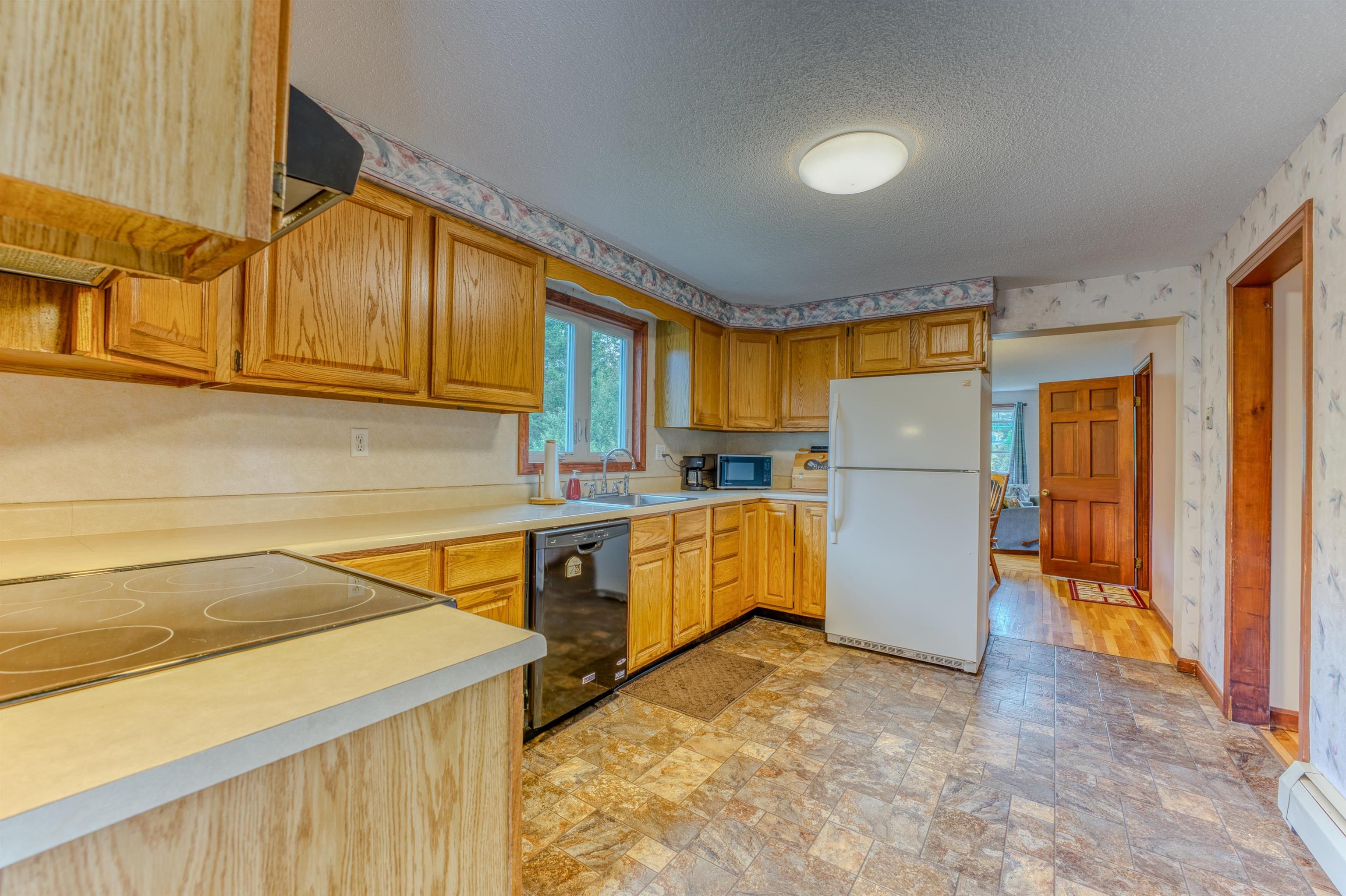 Homes for sale in Littleton, NH | 165 Bethlehem Rd, Littleton, NH 03561 | MLS# 5067406