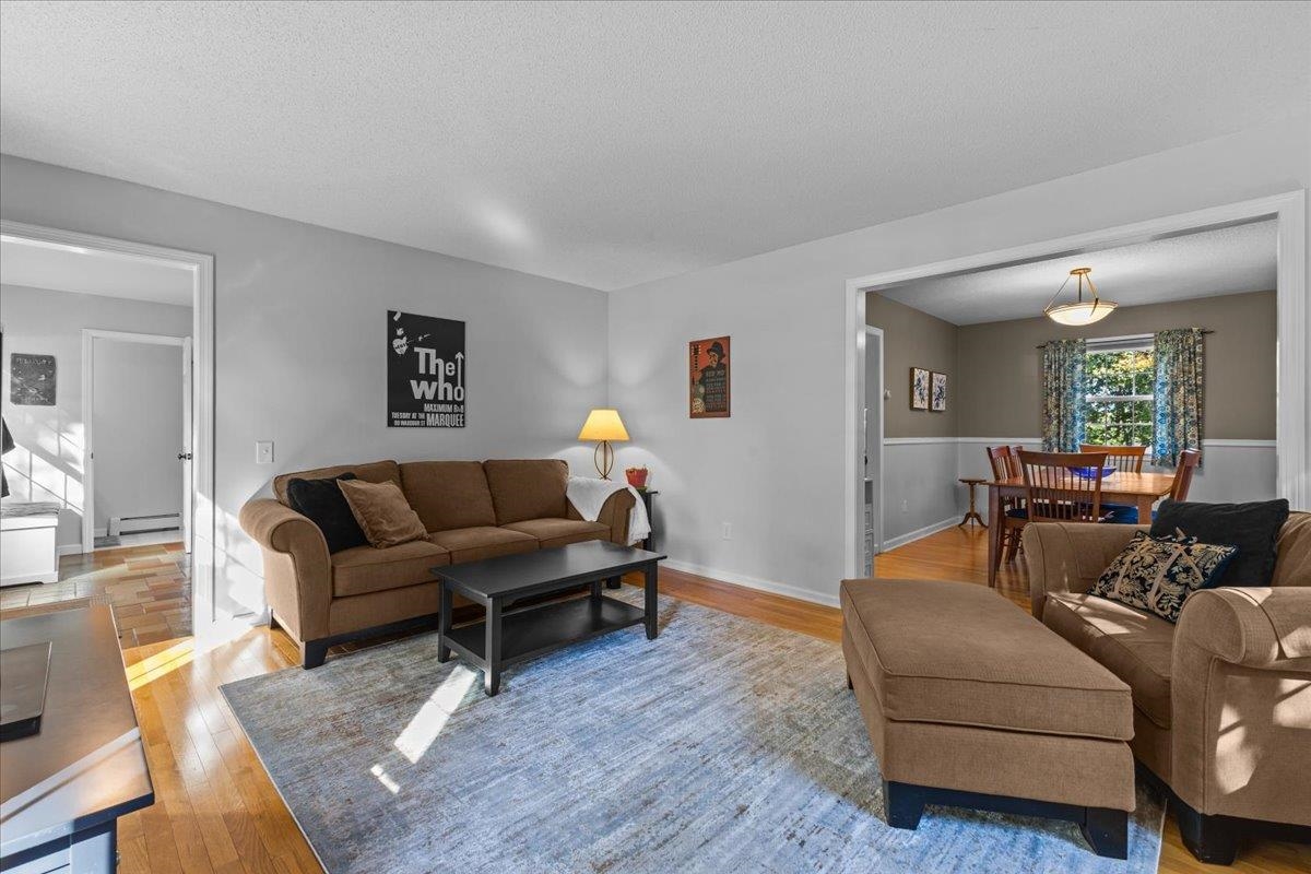 Homes for sale in Shelburne, VT | 77 Maplewood Dr, Shelburne, VT 05482 | MLS# 5067456